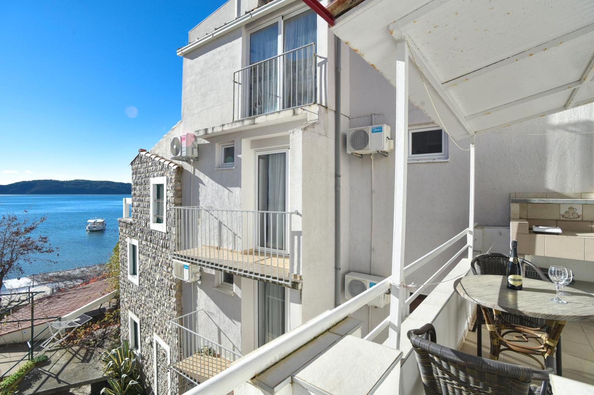 Apartments Milos Kaladjurdjevic Μπούντβα Εξωτερικό φωτογραφία